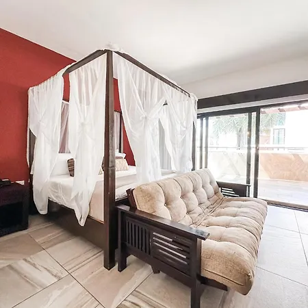 Atb33 Amazing With Enormous Terrace & Privatepool Apartment